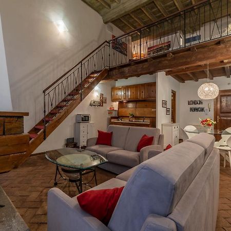 Foro Romano Stylish And Central Apartment Exterior foto