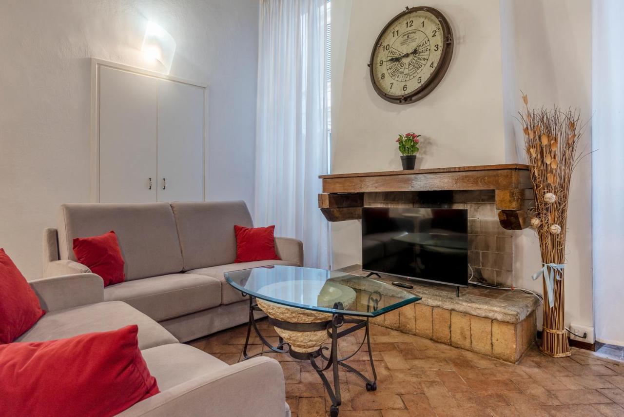 Foro Romano Stylish And Central Apartment Exterior foto
